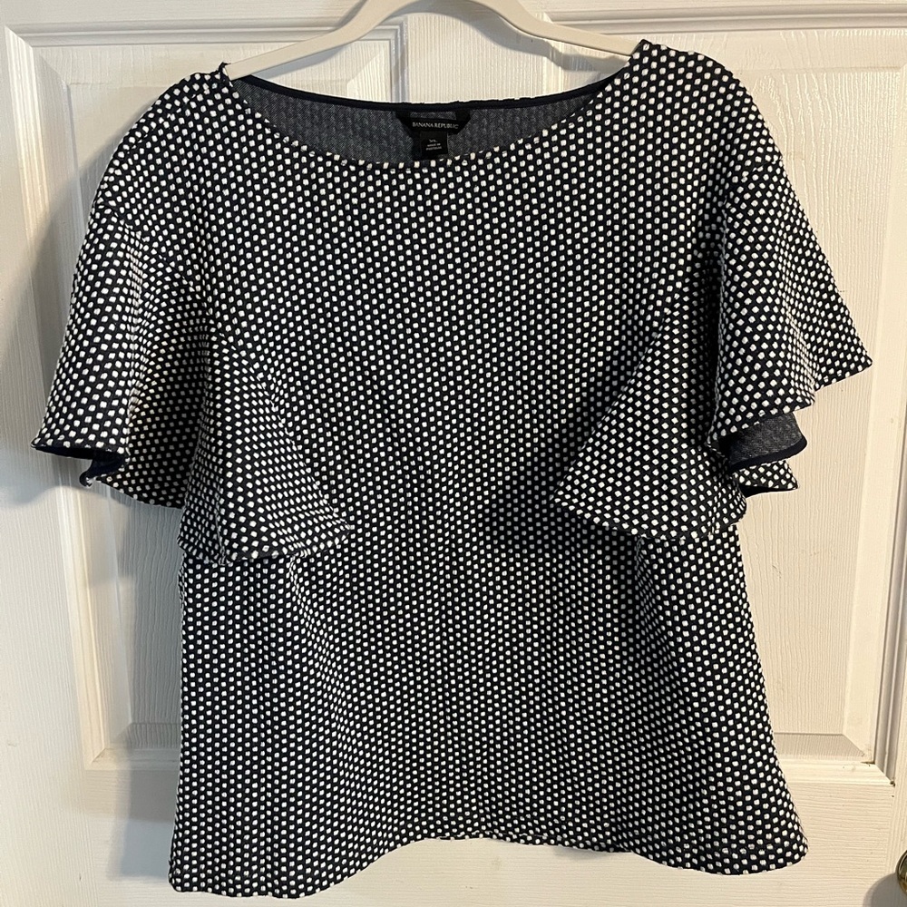 Banana Republic Black and White Flutter Sleeve Blouse